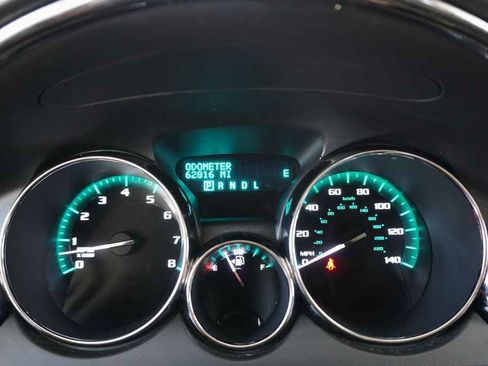 Used 2016 Buick Enclave Leather image 17