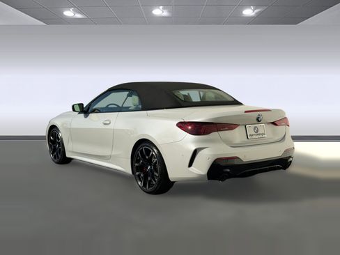 New 2026 BMW 430i 430i w/ M Sport Package image 3