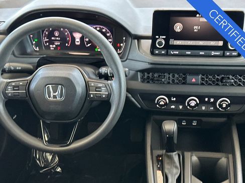 Certified 2025 Honda Accord LX image 15