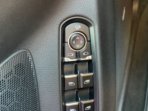 Used 2011 Porsche Panamera 4S AWD/4WD image 27
