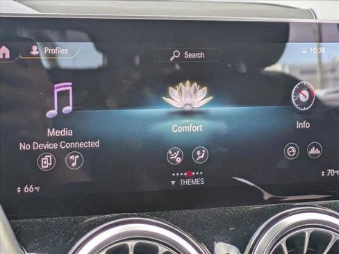 Used 2020 Mercedes-Benz GLB 250 image 14