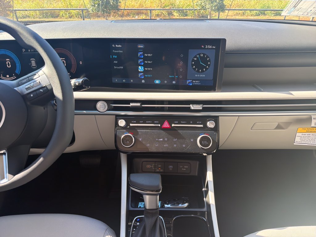 New 2026 Hyundai Tucson SEL FWD image 27