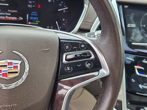 Used 2015 Cadillac SRX Luxury w/ Driver Awareness Package FWD image 20