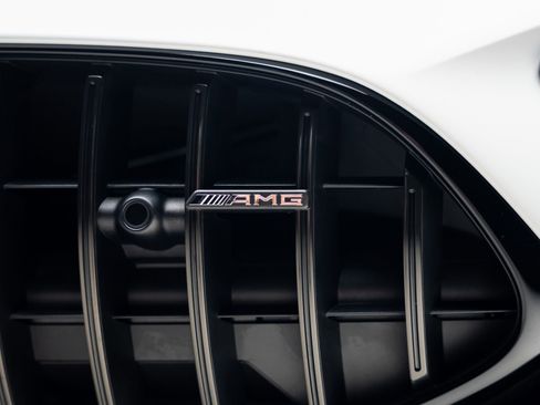 Used 2025 Mercedes-Benz AMG GT 63 image 14