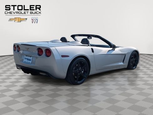 Used 2006 Chevrolet Corvette Convertible w/ Preferred Equipment Group image 5