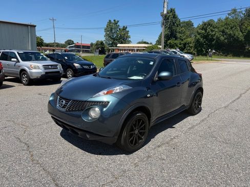 Used 2011 Nissan Juke SL AWD/4WD image 1