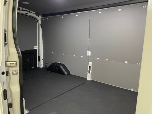 New 2026 Ford Transit 250 148 Medium Roof image 4