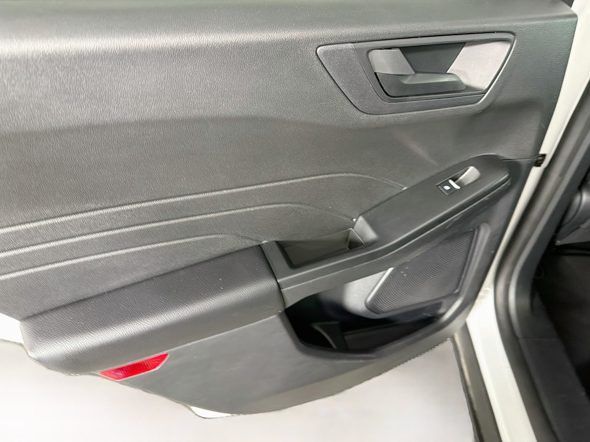 Used 2025 Ford Escape Active FWD image 26