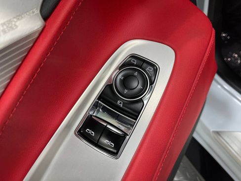 Used 2022 Chevrolet Corvette Stingray Preferred Cpe w/ Battery Protection Package RWD image 16