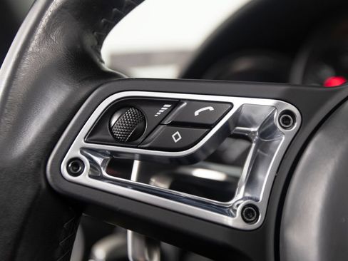 Certified 2021 Porsche 718 Boxster Spyder RWD image 31