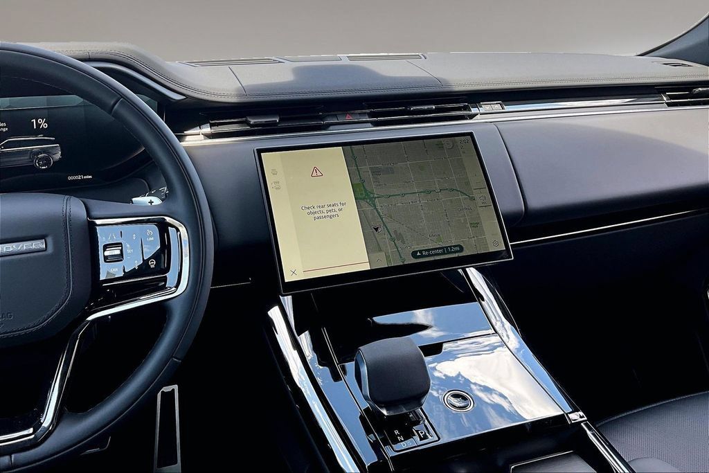 New 2026 Land Rover Range Rover Sport Dynamic SE AWD/4WD image 6