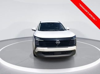 New 2025 Nissan Kicks SV w/ Illumination Package AWD/4WD video 3