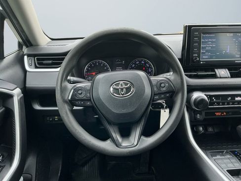 Used 2020 Toyota RAV4 LE w/ All Weather Liner Package AWD/4WD image 13