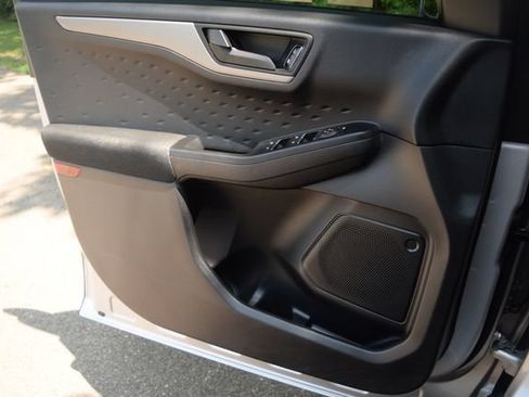Used 2020 Ford Escape S FWD image 18