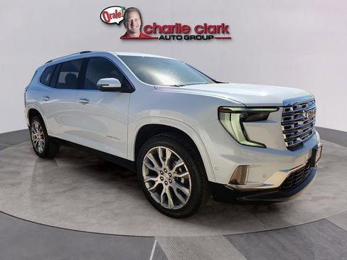 New 2026 GMC Acadia Denali w/ Super Cruise Package FWD image 6