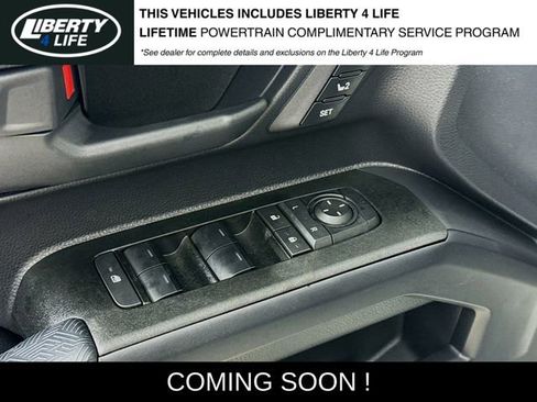 Used 2025 Toyota 4Runner SR5 image 17