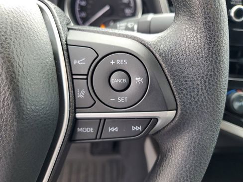 Used 2024 Toyota Camry LE w/ Convenience Package image 13