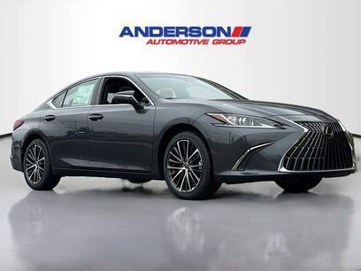 New 2025 Lexus ES 350 w/ Premium Package