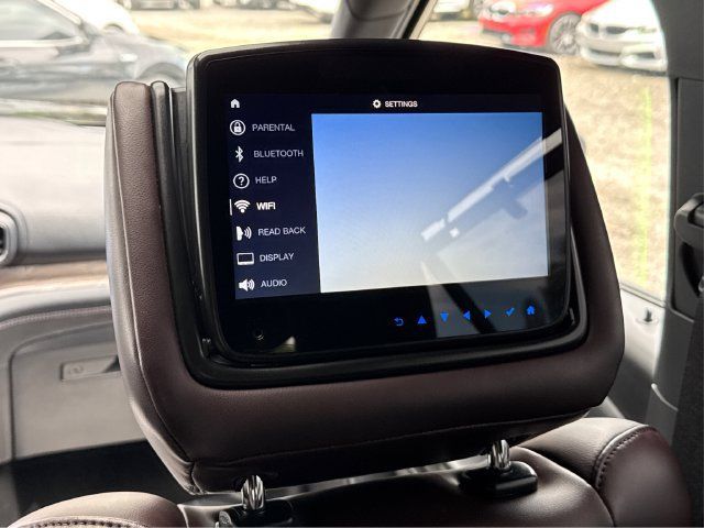 Used 2020 Ford Explorer Platinum w/ Premium Technology Package AWD/4WD image 40