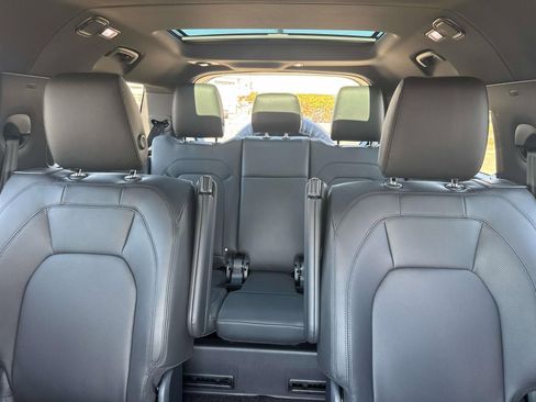 New 2025 Land Rover Defender 130 S image 8