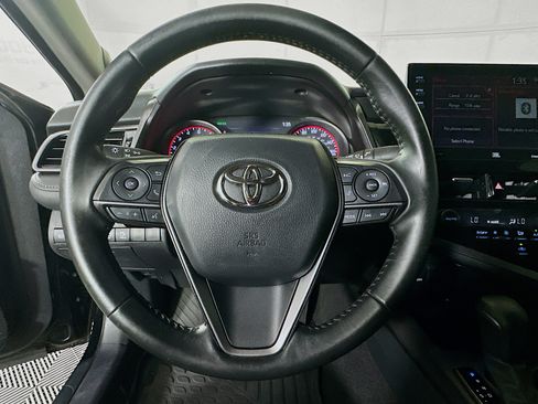 Used 2024 Toyota Camry XSE FWD image 15