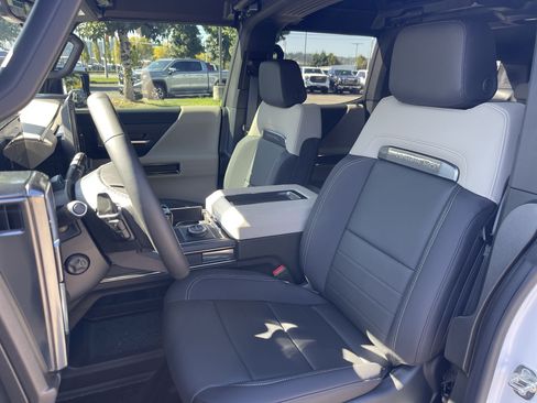 New 2026 GMC Hummer EV SUV AWD/4WD image 53