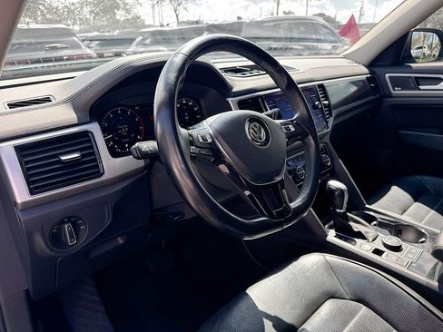 Used 2018 Volkswagen Atlas SEL Premium image 10