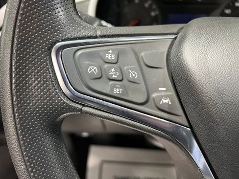 Used 2023 Chevrolet Malibu LS image 9