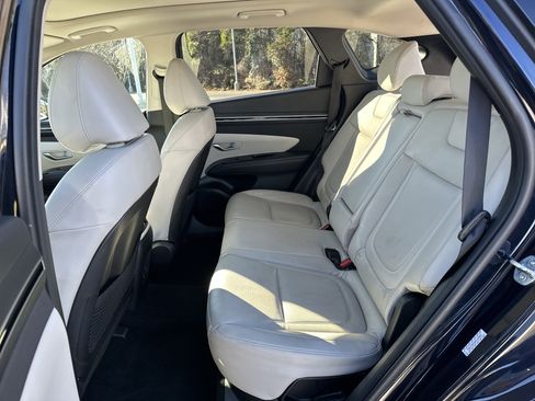 Used 2024 Hyundai Tucson Limited image 31