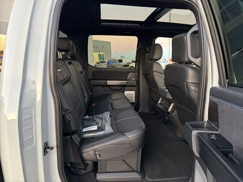 New 2026 Ford F250 Platinum w/ FX4 Off-Road Package AWD/4WD image 19