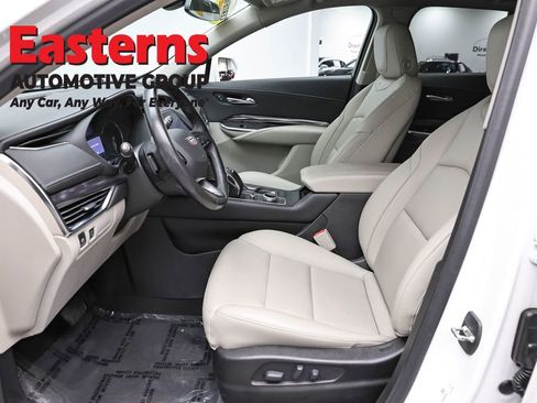 Used 2019 Cadillac XT4 Luxury AWD/4WD image 13