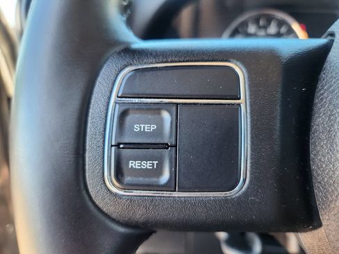 Used 2015 Jeep Wrangler Unlimited Sport w/ Quick Order Package 24S AWD/4WD image 22