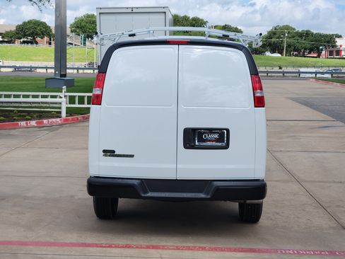 New 2025 Chevrolet Express 2500 w/ Driver Convenience Package image 12