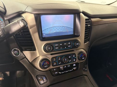Used 2019 GMC Yukon Denali w/ Open Road Package AWD/4WD image 18