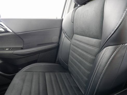 New 2026 Mitsubishi Outlander Trail Edition image 13