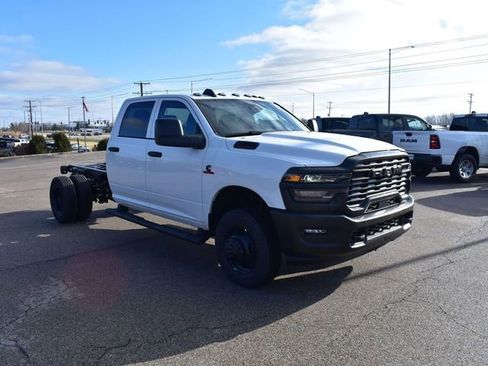 New 2026 RAM 3500 Tradesman w/ Cold Weather Group image 4
