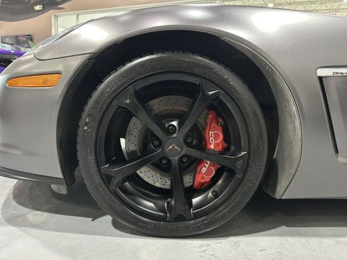 Used 2010 Chevrolet Corvette Grand Sport w/ Preferred Equipment Group RWD image 8