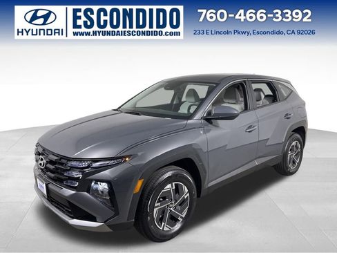 New 2026 Hyundai Tucson Blue SE image 1