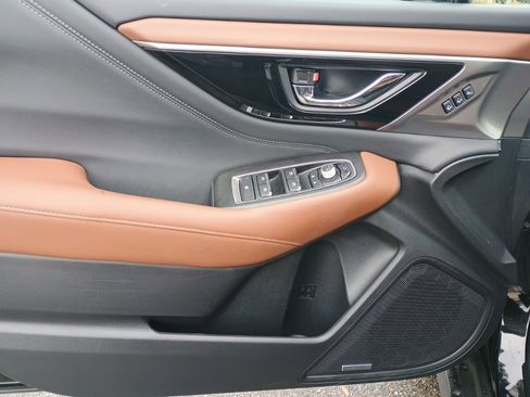 Certified 2022 Subaru Outback Touring w/ Popular Package #2 image 11