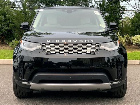 New 2026 Land Rover Discovery S AWD/4WD image 3