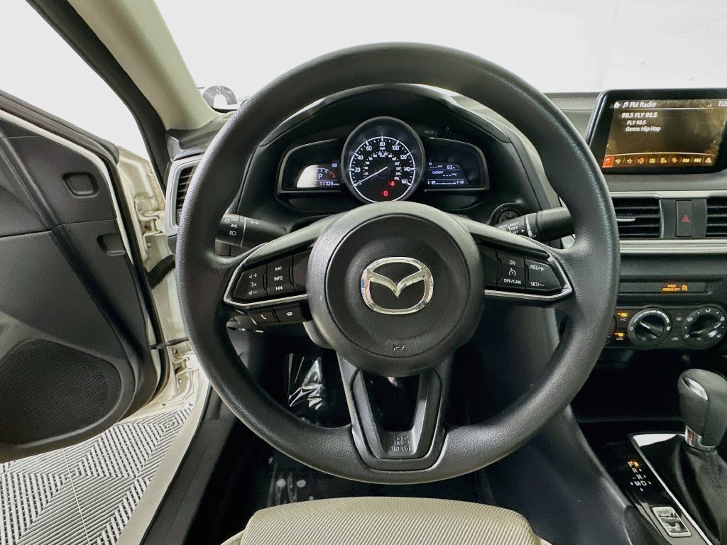 Used 2017 MAZDA MAZDA3 Sport FWD image 13