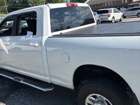 Used 2020 RAM 2500 Big Horn AWD/4WD image 4