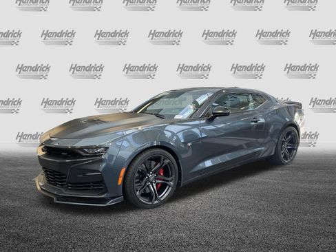 Used 2023 Chevrolet Camaro SS RWD image 6
