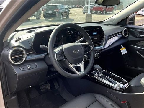 New 2026 Chevrolet Trax ACTIV w/ Sunroof Package image 6