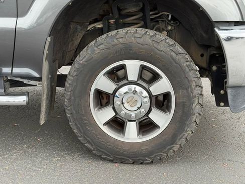 Used 2016 Ford F250 Lariat w/ Lariat Interior Package AWD/4WD image 10