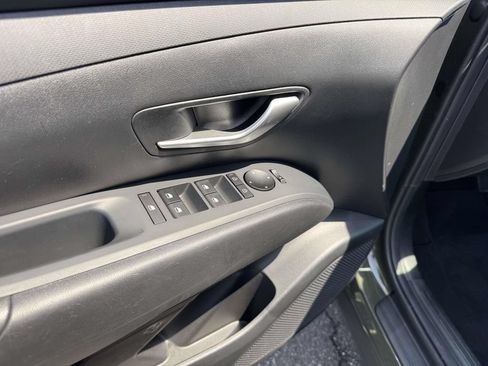 Used 2025 Hyundai Tucson SEL AWD/4WD image 13