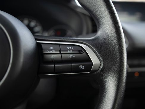 Used 2025 MAZDA MAZDA3 s image 7