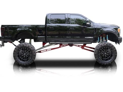 Used 2017 Ford F250 Platinum w/ Platinum Ultimate Package AWD/4WD image 2