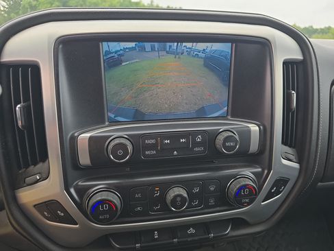 Used 2015 GMC Sierra 1500 SLE w/ SLE Value Package AWD/4WD image 28