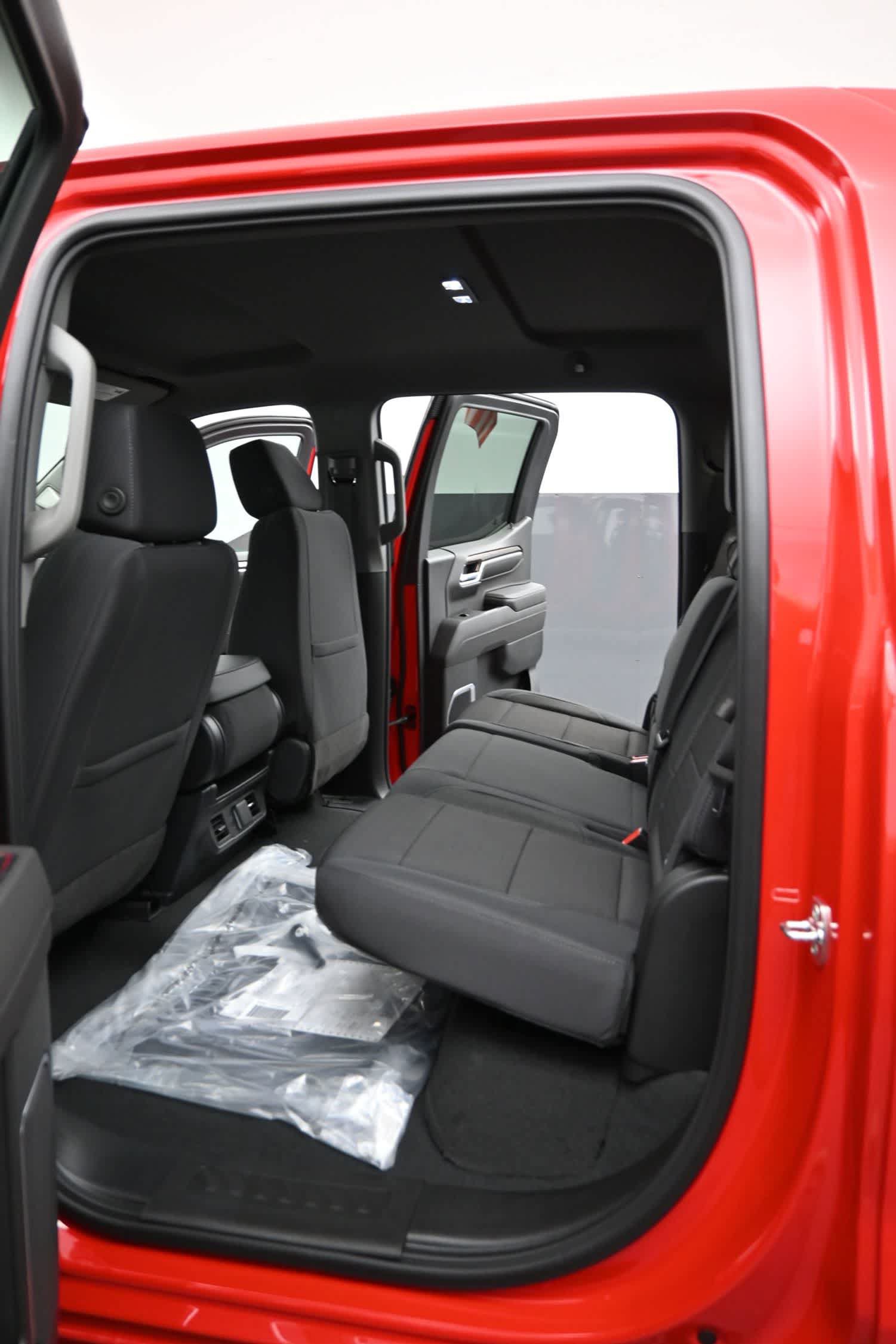New 2026 GMC Sierra 1500 Elevation w/ Max Trailering Package AWD/4WD image 16